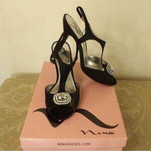 Nina Elegant Black Heels with Sparkling Embellishment
